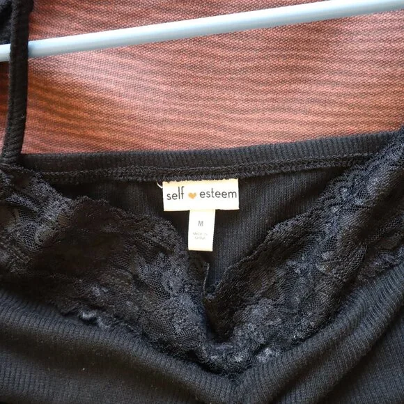 <👽 3/20$>SELF ESTEEM Black crop top laced size M - Picture 4 of 5